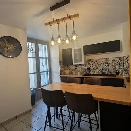 La Maison Du Bonheur- Centre, Garage&terrasse Appartement